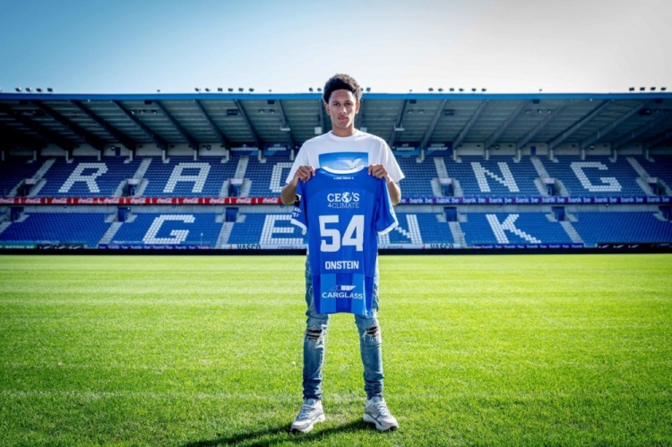 虎扑-记者：巴萨有意签下18岁亨克青年队中卫，双方已接近达成协议